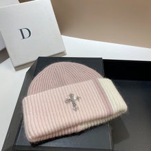 Load image into Gallery viewer, Cross Contemporary Knitted Skull Cap