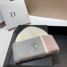Load image into Gallery viewer, Cross Contemporary Knitted Skull Cap