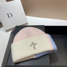 Load image into Gallery viewer, Cross Contemporary Knitted Skull Cap