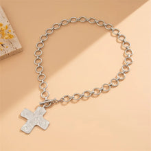 Load image into Gallery viewer, 18K Gold Plated Hammered Cross Link Necklace
