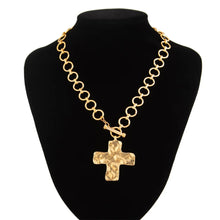 Load image into Gallery viewer, 18K Gold Plated Hammered Cross Link Necklace
